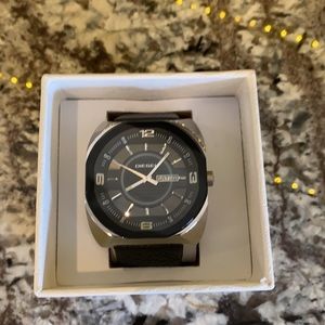 Men’s diesel watch - like new